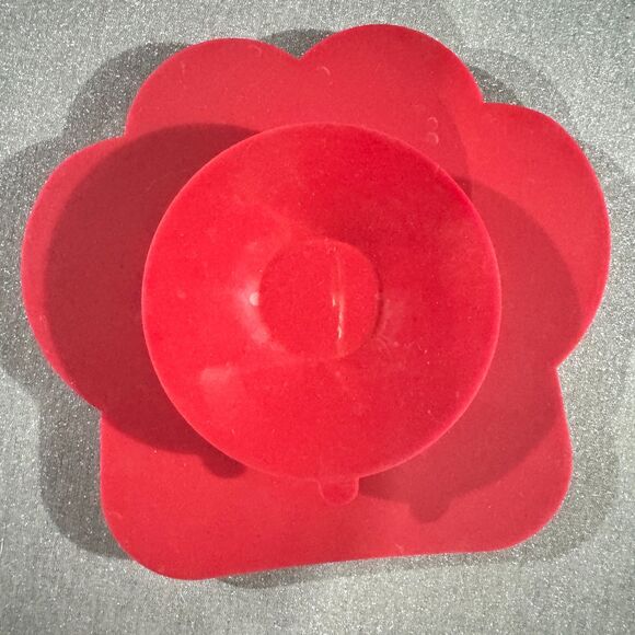 Bath Buddy Dog Bath Time Aid - Picture 2 of 2